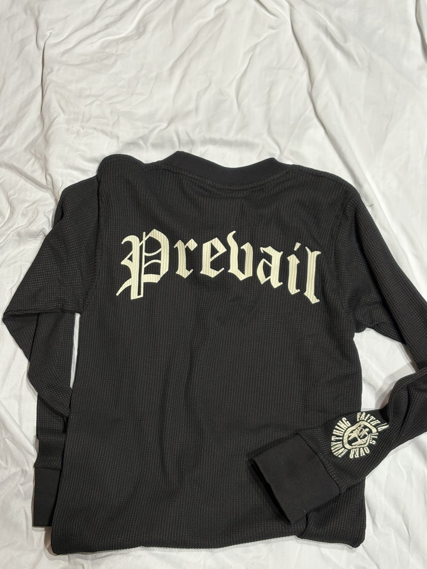 Black “Prevail”Thermal